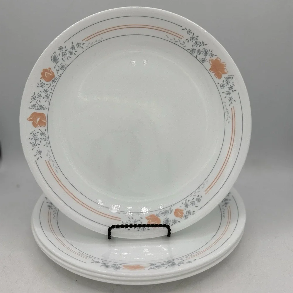 Set of 4 Vintage Corelle Apricot Grove Dinner Plates 10 1/4